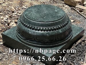 Chân cột đá tròn bằng đá xanh rêu cao cấp Nam Phong Ninh Bình.