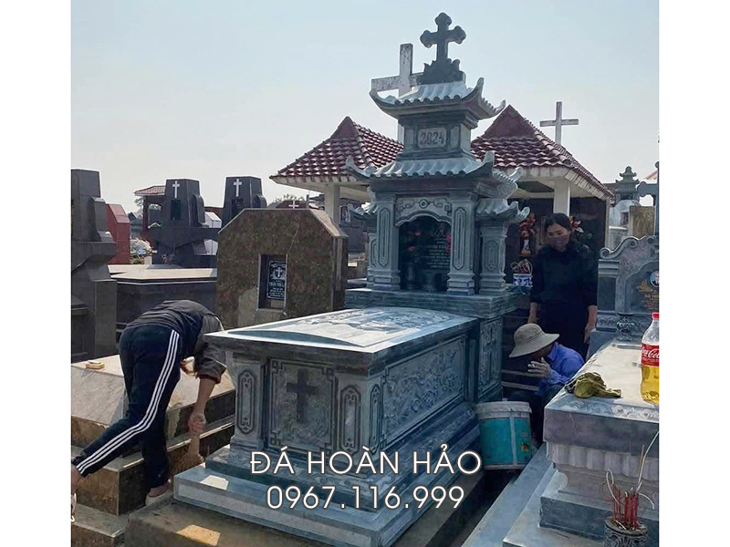 Mẫu Mộ đá Công giáo 2 mái đẹp tại Ninh Bình
